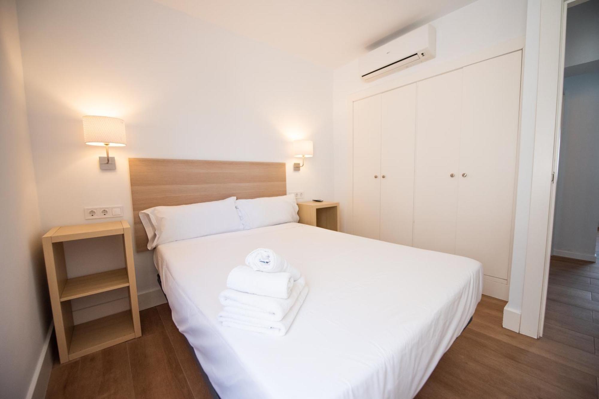 Apartamento Centrico La Merced 2 - Free Parking & Free Gym Apartment Malaga Luaran gambar