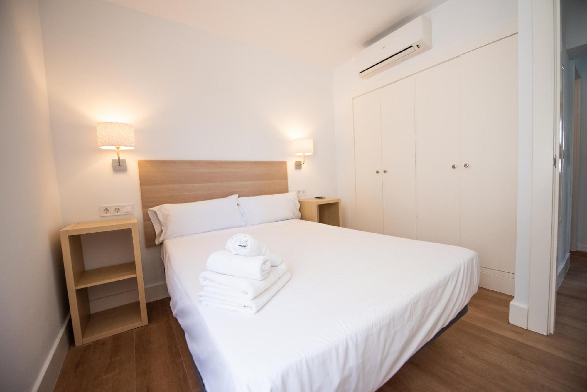 Apartamento Centrico La Merced 2 - Free Parking & Free Gym Apartment Malaga Luaran gambar